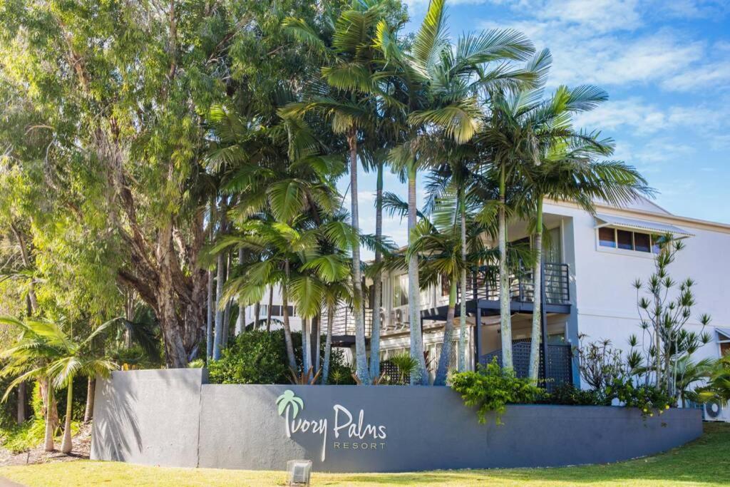 2 Bedroom Ground Level Villa In Tropical 4* Resort Noosaville Exterior foto